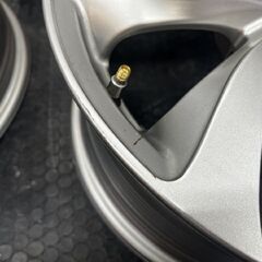 BS BRIDGESTONE BALMINUM バルミナ 社外ホイール 16インチ 4本 6.5J5HPCD114.3+38 アルファード等　(SHD008)の画像
