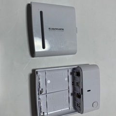tama's モバイルバッテリー電池4本交換式チャージャーの画像