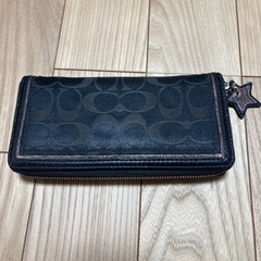 コーチ長財布黒キャンパスシグネチャー総柄の画像