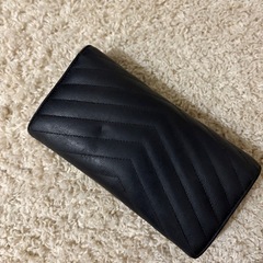 YSL イブサンローラン　長財布の画像