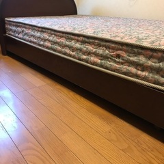 シングルベッドの画像