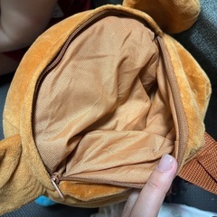 クマ型ぬいぐるみ ストラップ付きの画像