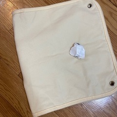 3階ゲージ、猫トイレ2個、トイレ消耗品の画像