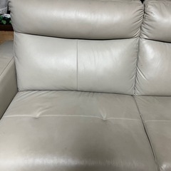 3人掛ソファーの画像