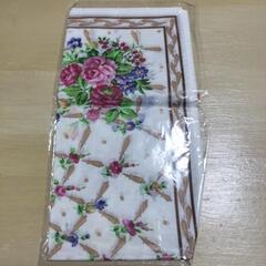 新品未使用未開封品のハンカチの画像