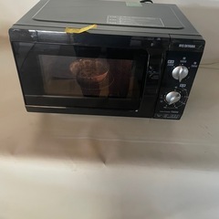 電子レンジ 700WアイリスオーヤマEMO-F518-6-B2019年製の画像