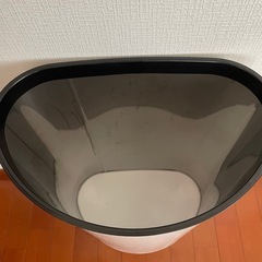 【美品】47L 大きいサイズ ゴミ箱 ホワイトの画像