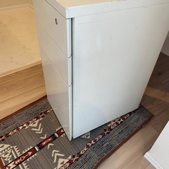 キャビネット　デスクワゴン　袖机　中古の画像