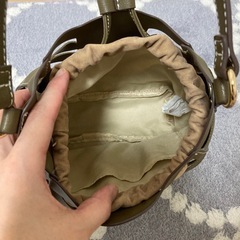 カーキ　3way バッグ
の画像