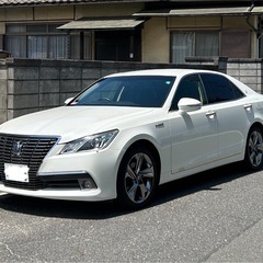 トヨタクラウンロイヤル　ハイブリッド　210系の画像