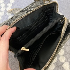 パイソン柄ショルダーバッグの画像