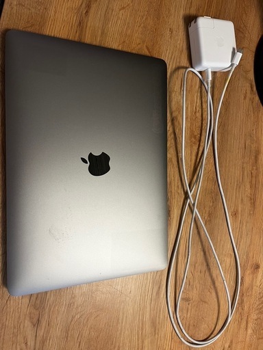 MacBook Pro 2020 M1チップ & モニター