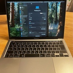 MacBook Pro 2020 M1チップ & モニターの画像