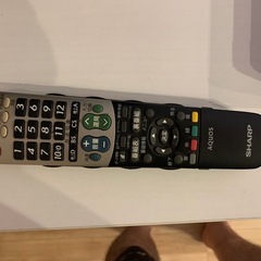 SHARP LC-32E8 の画像