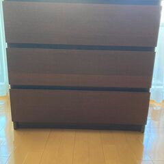 重厚感ありタンスの画像