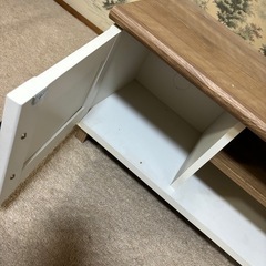 収納家具の画像