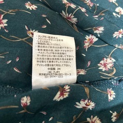 長めカーディガンの画像