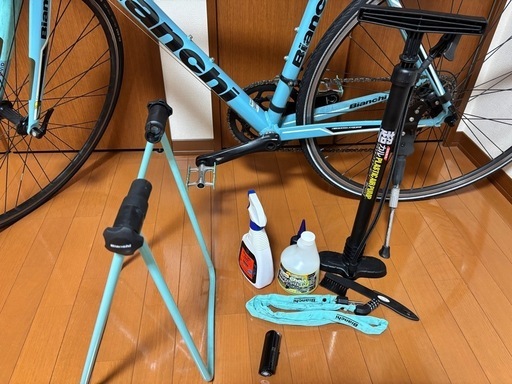 おまけ付き Bianchi ロードバイク 身長170cm前後の方にちょうどいいです