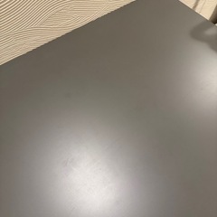IKEA LINNMON 高さ調整可能テーブル　
グレーの画像