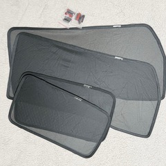 【新品未使用】　ジムニー　サンシェード　4枚の画像