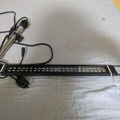 水槽用ヒーター（HL-188、25W）とLEDライトのセットの画像