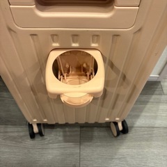 キャリーケース保証書付きの画像