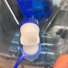 水ボトル12リットルの画像