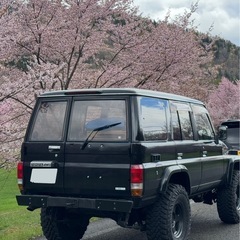 ランクル70の画像