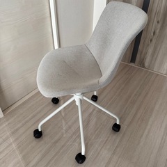 椅子の画像