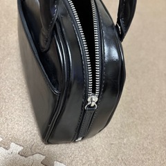 GU ジーユー　ボーリングバッグ　ミニボストンバッグの画像