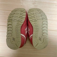 New Balance ニューバランス　ピンク 子供靴　キッズスニーカー 14cmの画像