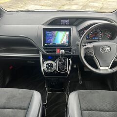 AMK.compaany大決算セール開催！！！お気軽にご相談ください！！R２年　トヨタ　ヴォクシー　ZS煌Ⅲ　４WD  の画像