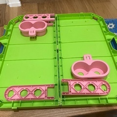 子供用折りたたみテーブルの画像