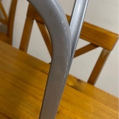 ガラステーブルの画像