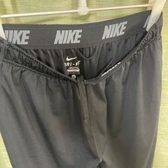 NIKE ナイキ ランニングウェア ハーフパンツ ショートパンツ L 黒ブラックの画像