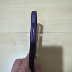 iPhone15ケースの画像