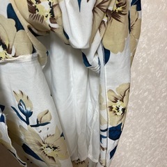 ✨美品✨SHEIN　花柄ワンピースの画像