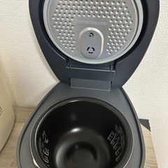 アイリスオーヤマ　IH炊飯器の画像