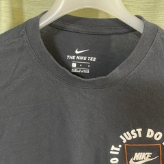 Nike ナイキ　ブラック 長袖Tシャツ Lサイズの画像