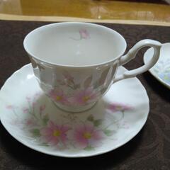 コーヒーカップ２客の画像