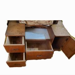 【無料・昭和レトロ家具】☆期間限定掲載☆鏡台ほしい方いらっしゃいませんか？の画像