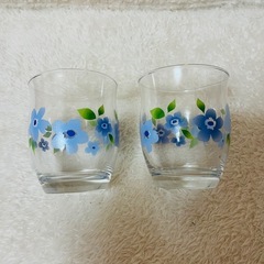 【新品未使用】昭和レトロ＊青い花柄グラス 2個セット 夏の画像