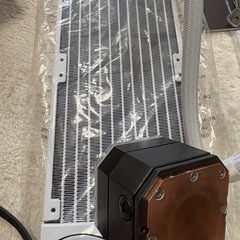 Corsair CW-9060050-WW (ブラックRGBファン)の画像