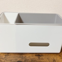 掛けて使える収納ケースの画像