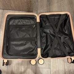 キャリーケース保証書付きの画像