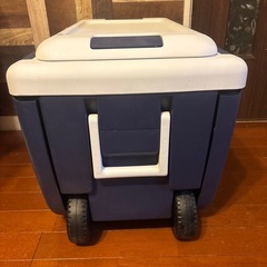 PROFIT WING COOLER 3000 クーラーボックス　の画像
