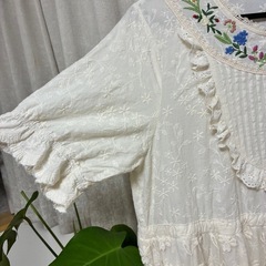 	森ガール風 レース刺繍ワンピースの画像
