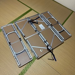 美品　レジャーテーブル の画像