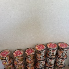 日清　みそきんラーメンとメシ1個450円、メシ500円の画像