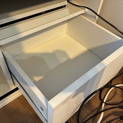 【完売御礼🤝】White TV台の画像